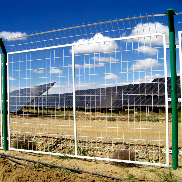光伏網(wǎng)圍欄圖片4 光伏網(wǎng)圍欄圖片4
