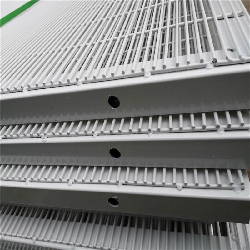 放風場通道密紋網(wǎng)圖片3 放風場通道密紋網(wǎng)圖片3