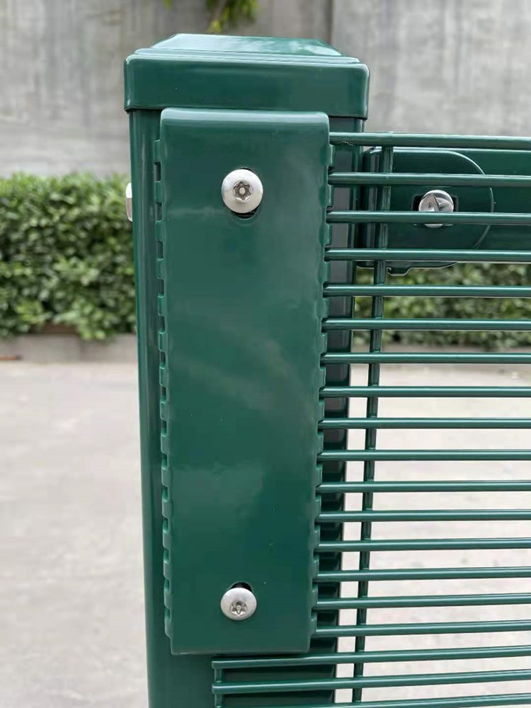 放風場通道密紋網(wǎng)圖片4 放風場通道密紋網(wǎng)圖片4