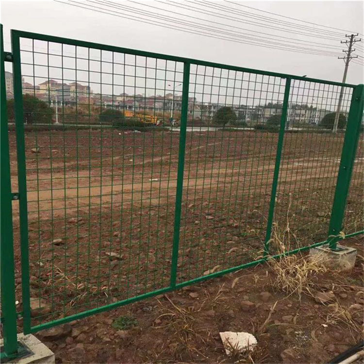 圍墻防護(hù)欄圖片2 圍墻防護(hù)欄圖片2