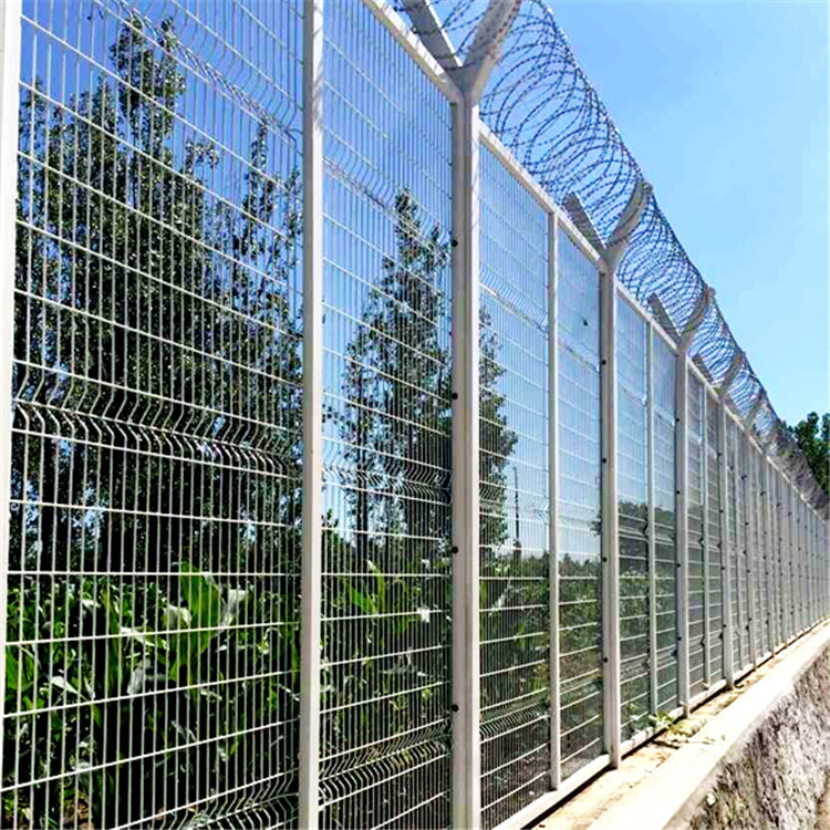 監(jiān)獄焊接防護(hù)網(wǎng)圖片3 監(jiān)獄焊接防護(hù)網(wǎng)圖片3