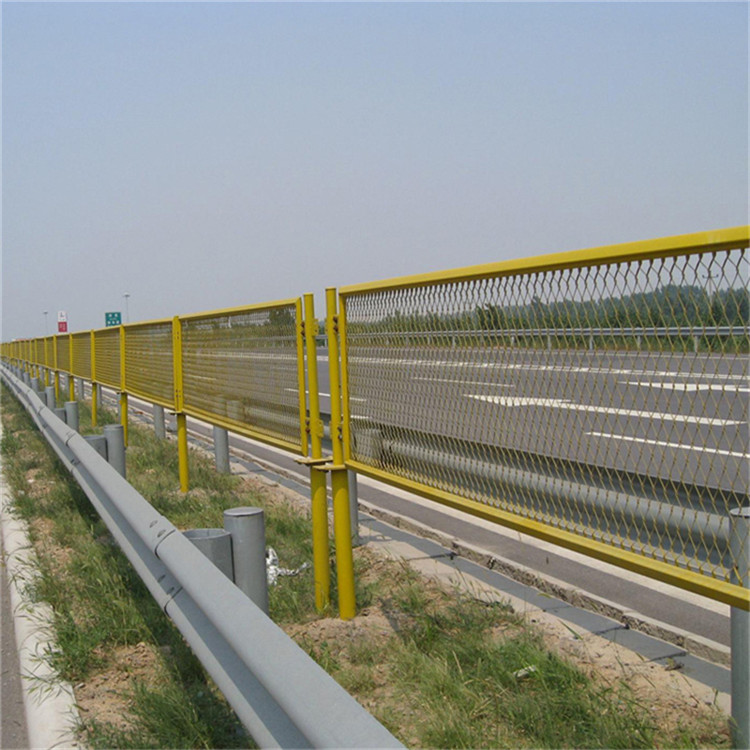 高速框架防眩網(wǎng)圖片2 高速框架防眩網(wǎng)圖片2