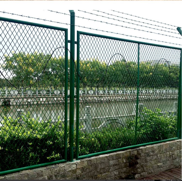 園區(qū)隔離網(wǎng)圖片1 園區(qū)隔離網(wǎng)圖片1