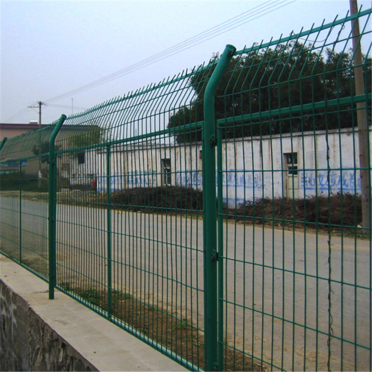 養(yǎng)殖浸塑隔離柵圍欄圖片3 養(yǎng)殖浸塑隔離柵圍欄圖片3